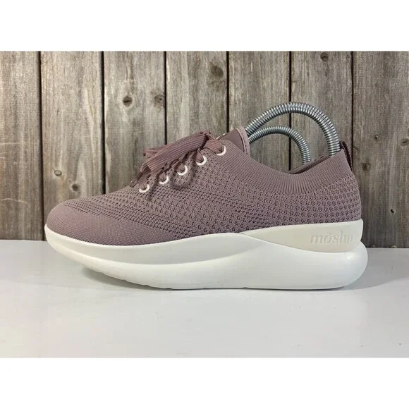 Moshn Women's Leap Wingtip Lace Up Antler - 00121050705, Antler Size 8 Wide - Picture 4 of 9